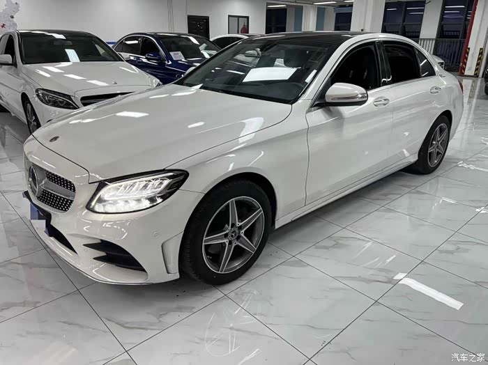 奔驰c级2020款c260l运动版2088