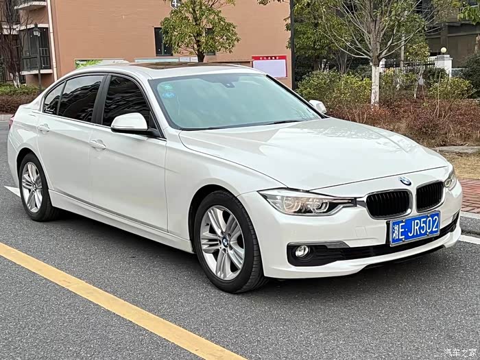 16年宝马320li20t时尚型车况极好价格不贵批