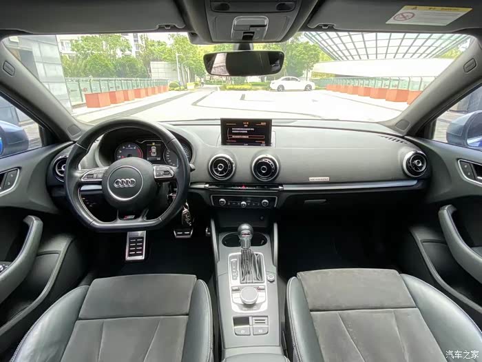 昆明16年奥迪s3,15款2.0t三代ea888发动机,28