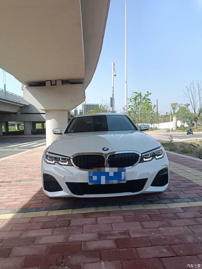点击:>1|回复:>0宝马3系论坛>自用21年6月宝马325im运动31.