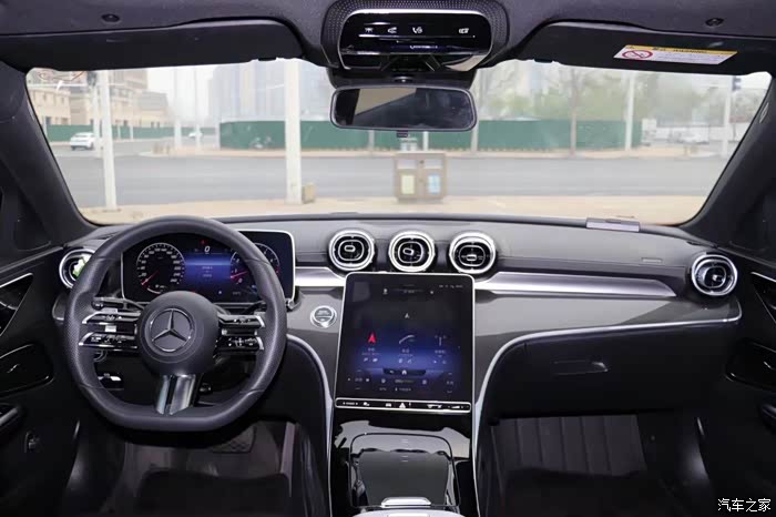 【图】出22款奔弛c260l 液晶大屏原版原漆 小姐姐一手车 22_奔驰c级