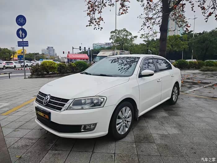 【图】2012年大众朗逸,1.4t自动波天窗,出3.