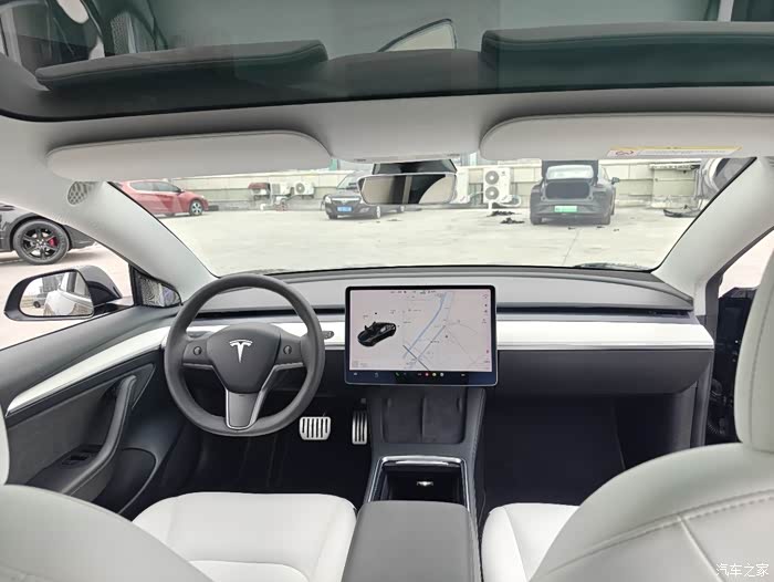 白内特斯拉 model 3 2021款 标准续航后驱升级版