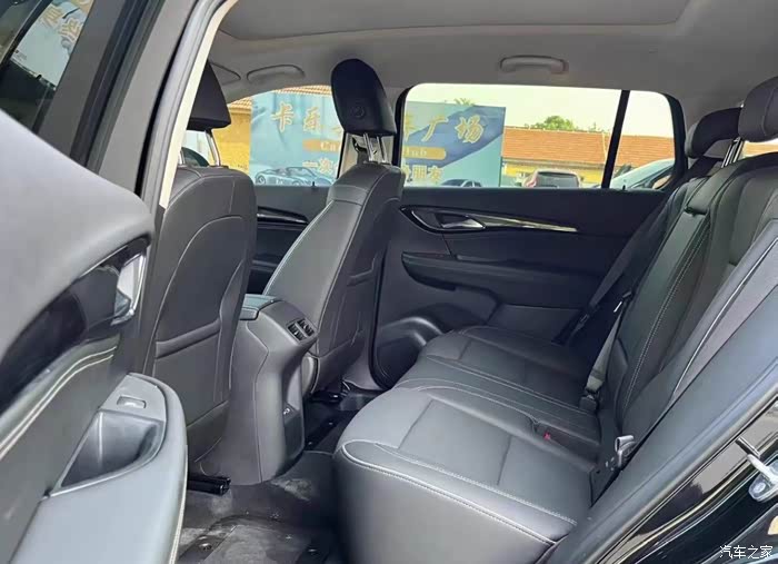 昂科威的空间感受