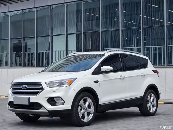 最新到店:2018年上户福特翼虎eco boost245 四