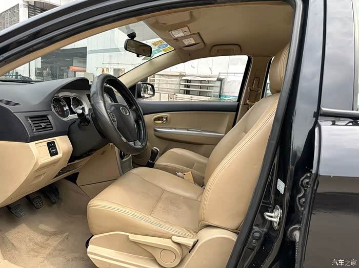 11年1月长城腾翼c3015手波一手车年审保险同步