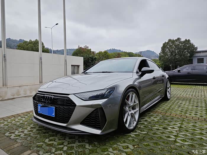 点击:>1|回复:>0奥迪rs论坛>23年个人一手奥迪rs7>700_525