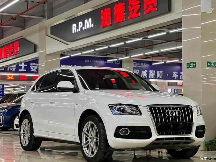 11年奥迪q5进口32l运动版新车落地70多万11