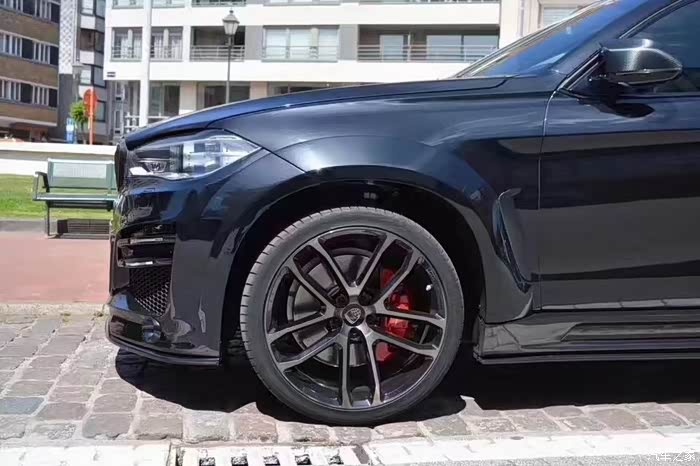 宝马x6f16改装lumma大包围机盖