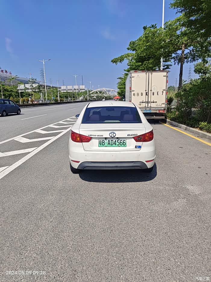 【图】深圳出台260,非营运,17顶配,有意看车谈_北汽新能源eu论坛_汽车