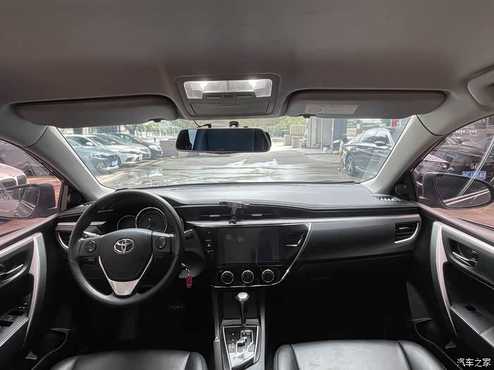 17年上牌丰田卡罗拉16l自动挡佛山本地一手车行驶8