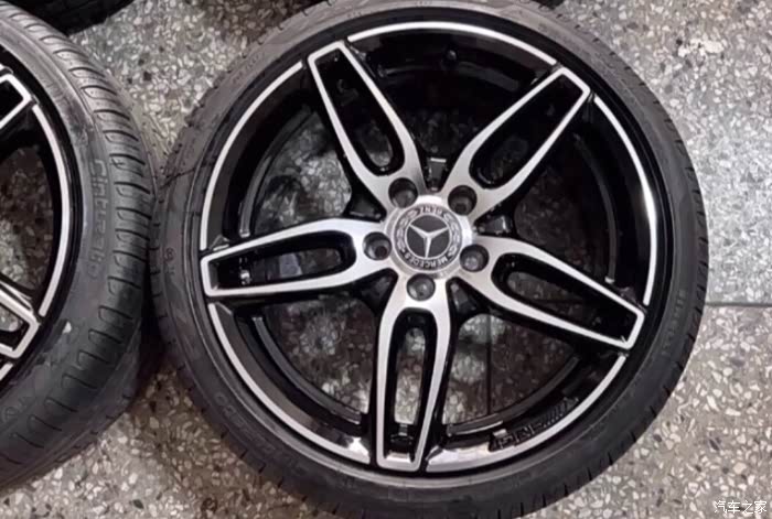 19寸奔驰cls轮毂轮胎精品套件感兴趣的可以来