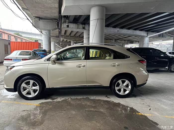 14年11月进口雷克萨斯rx27027自波天窗智能匙