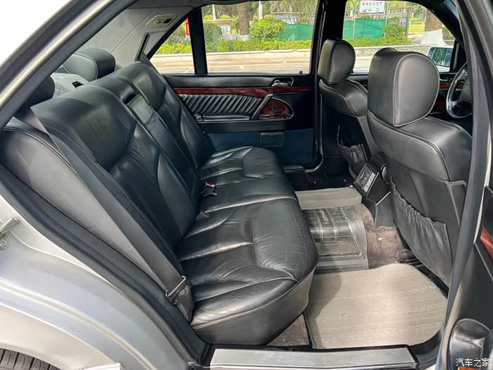1993年虎头奔w140 s500 最经典搭配银色黑内少有