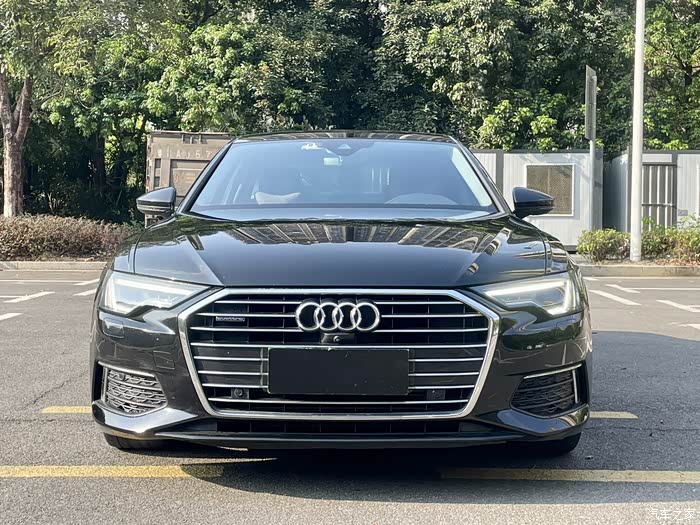 2020年奥迪a6l2020款45tfsiquatt