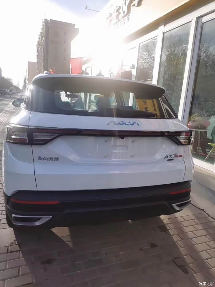 东风风神a7新车到店 2023款马赫版1.5t陶瓷白,源自军