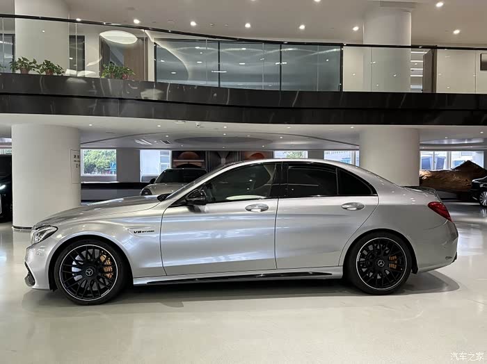 【图】17年c63s , 10万公里 本地一手车 ,地表小钢炮_奔驰amg论坛