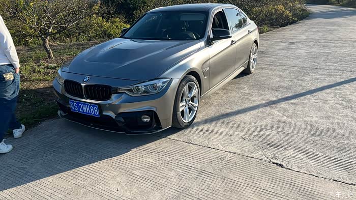 18年320li10万公里原车白色刷了一阶有感兴趣的