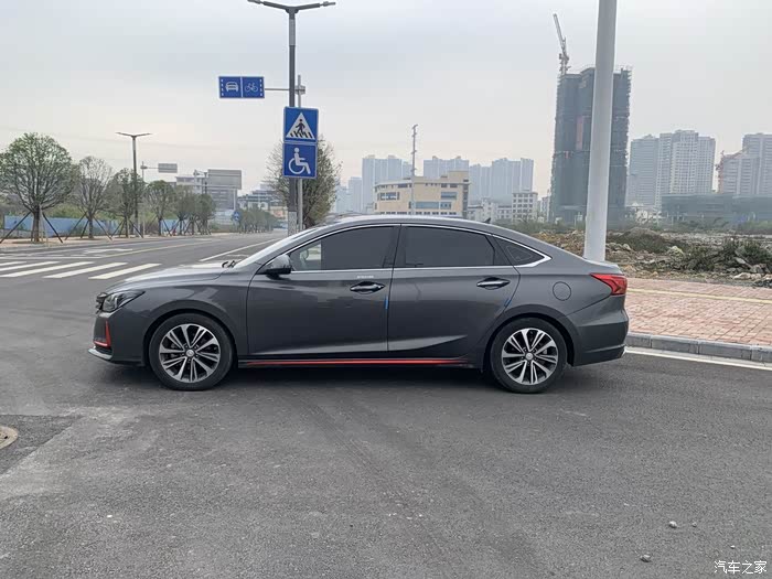 最新到店21年长安锐程cc15t自波天窗高配蓝鲸动力