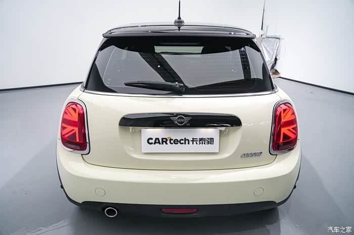 mini2021款15tcooper经典派上牌年