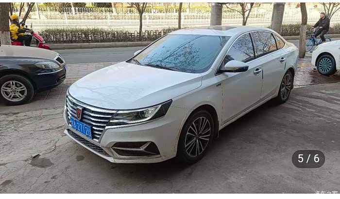 荣威荣威i62020款plus16lcvt4g