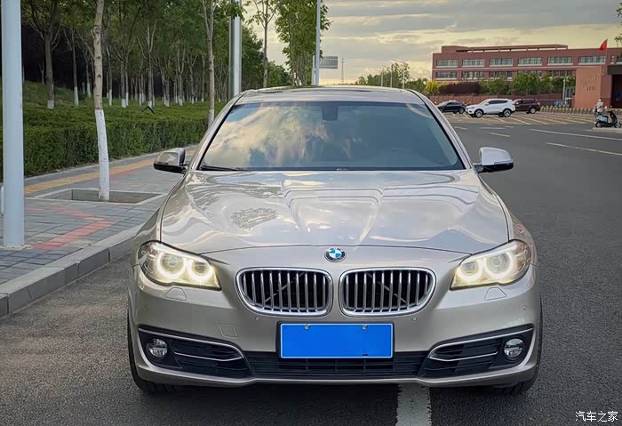 【图】14年525li风尚设计套装带哈曼卡顿_宝马5系论坛_汽车之家论坛