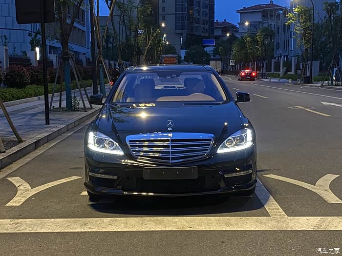 点击:>1|回复:>0奔驰amg论坛>帕加尼同款v12发动机开它的才是真大哥!