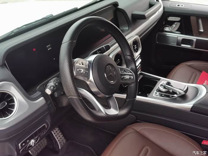 20年奔驰g500值多少