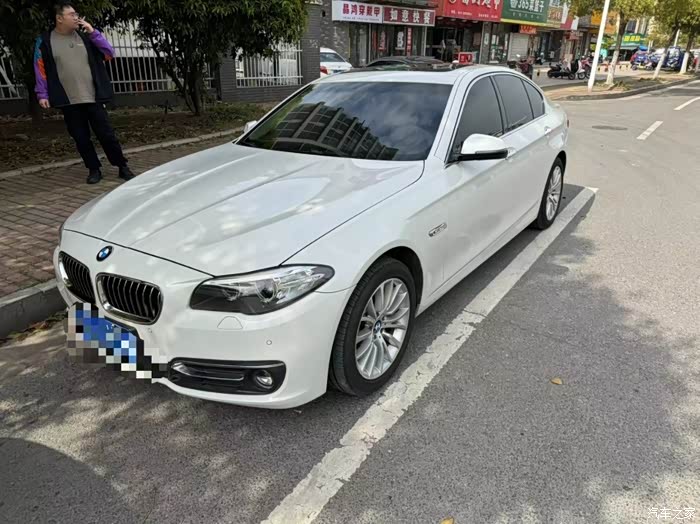 出一台进口宝马53514款设计套装国5原版车况95