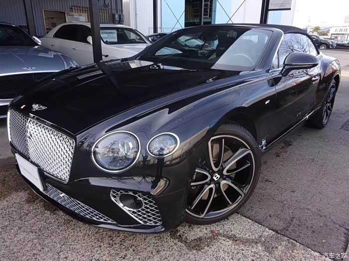 宾利欧陆gt软顶敞篷马上到港比现车便宜20多万想要抓紧