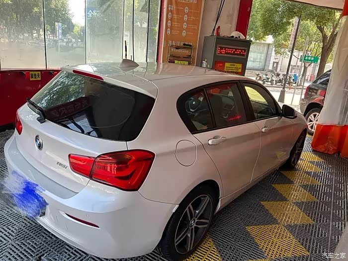 出个人16款宝马17年上牌118i