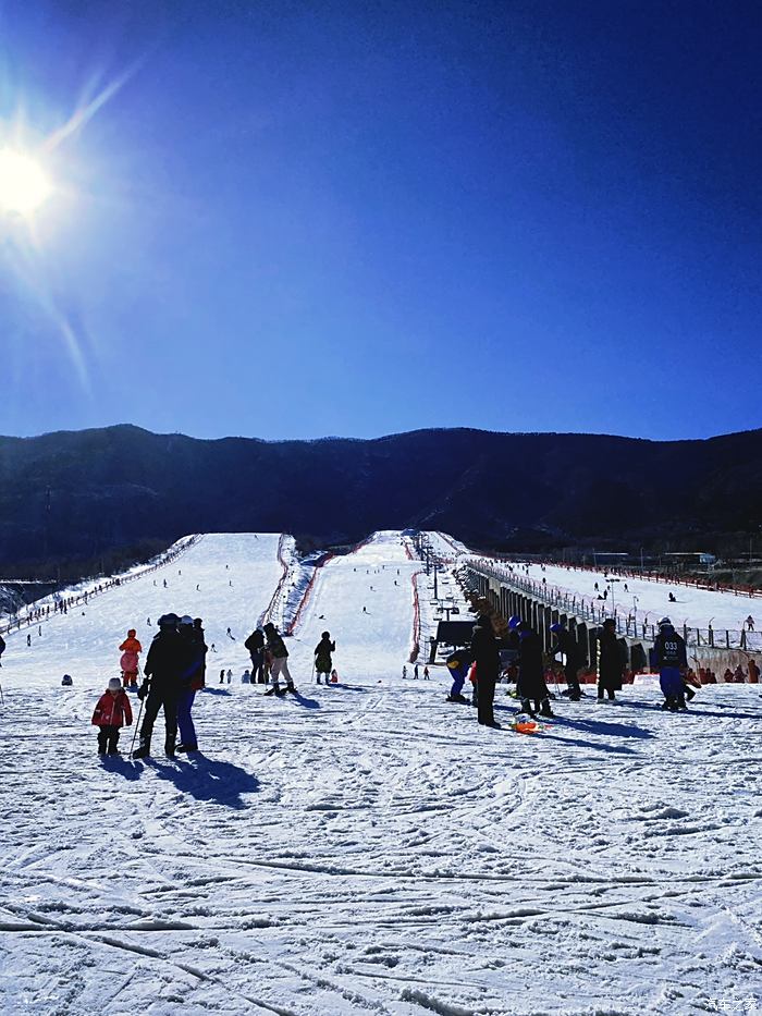 北京西山滑雪场地图图片