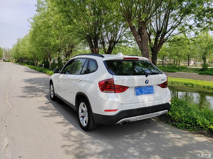 12年底的进口宝马x1,全身原漆,极品,明盘4.3万