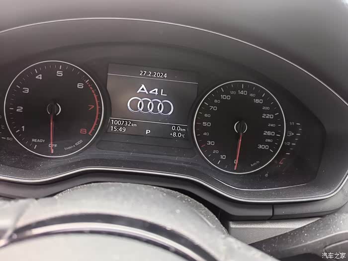 17年3月奥迪a4l进取个人一手行驶10万公里保险全