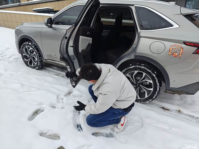 瑞雪兆丰年枭龙max伴你左右