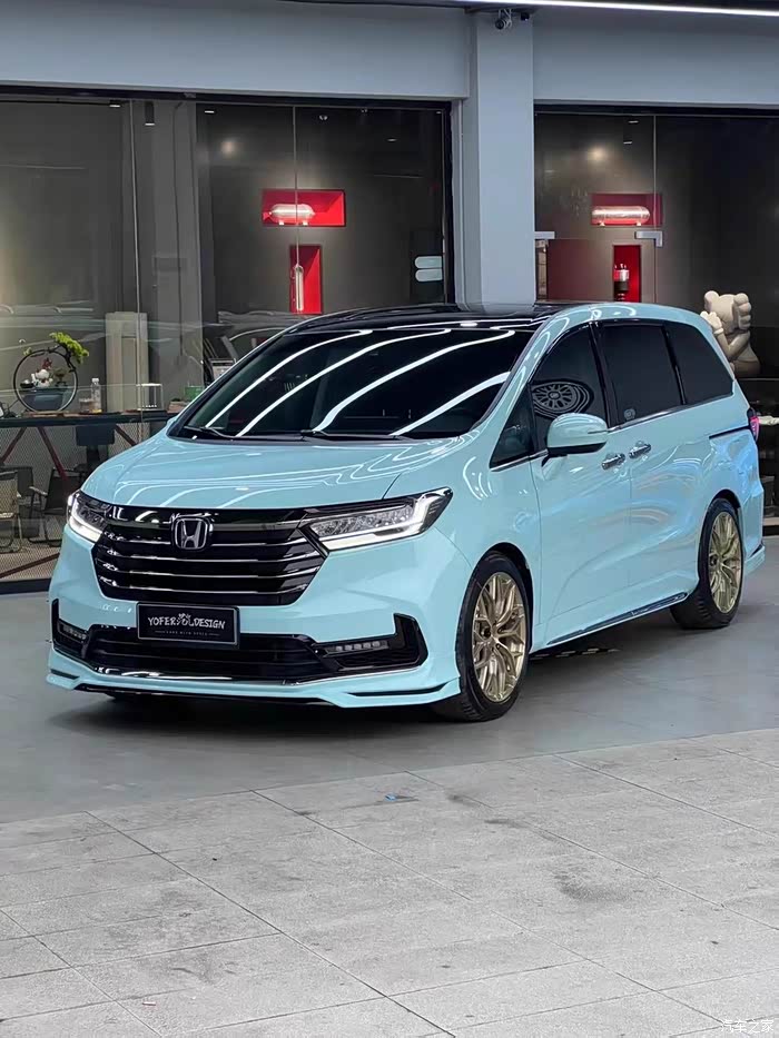 很喜欢奥德赛年收入才30几万不敢买目前开着nv200