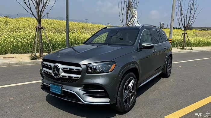 拿下21年9月奔驰gls450豪华加版高配一手
