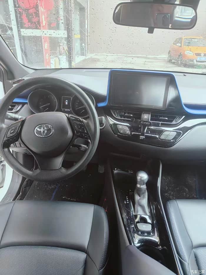 拿下极品车21年上牌丰田chr20自动高配带电动座