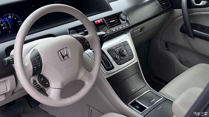 挑战全网最接近于新车的12款艾力绅