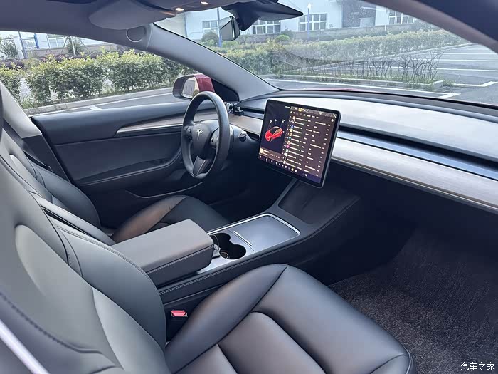 出售个人车 21款 特斯拉model3