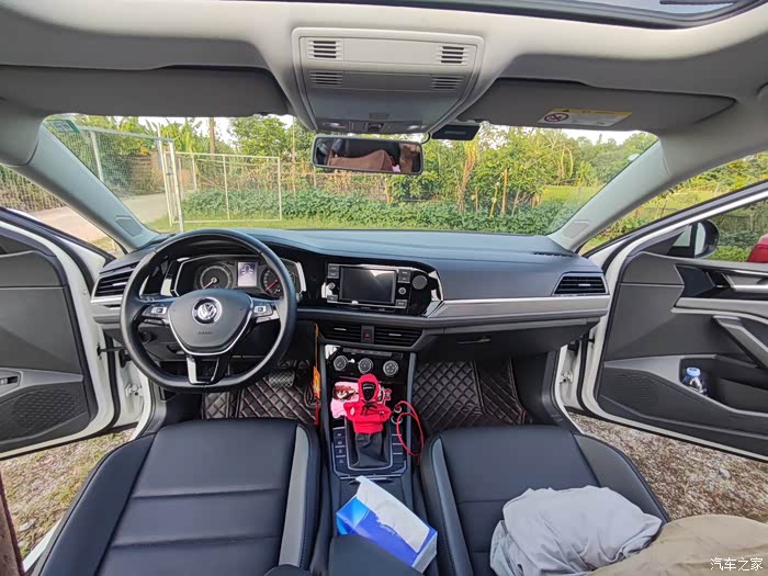 2020年9月底上东莞牌白色速腾12t舒适版目前行