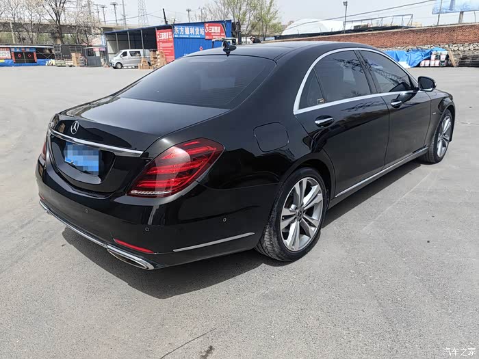 奔驰w222s350l尊享臻藏版跑了七万多公里左前有过