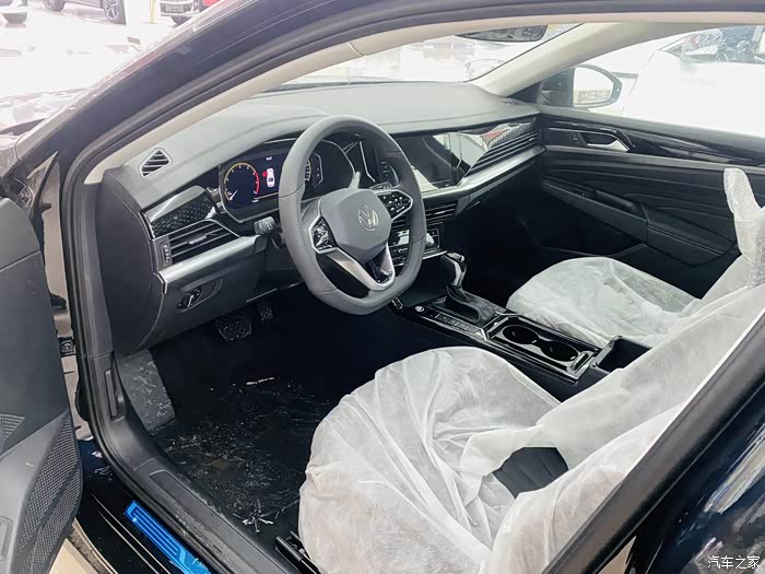 全新车大众帕萨特2024款330tsi星空精英版指