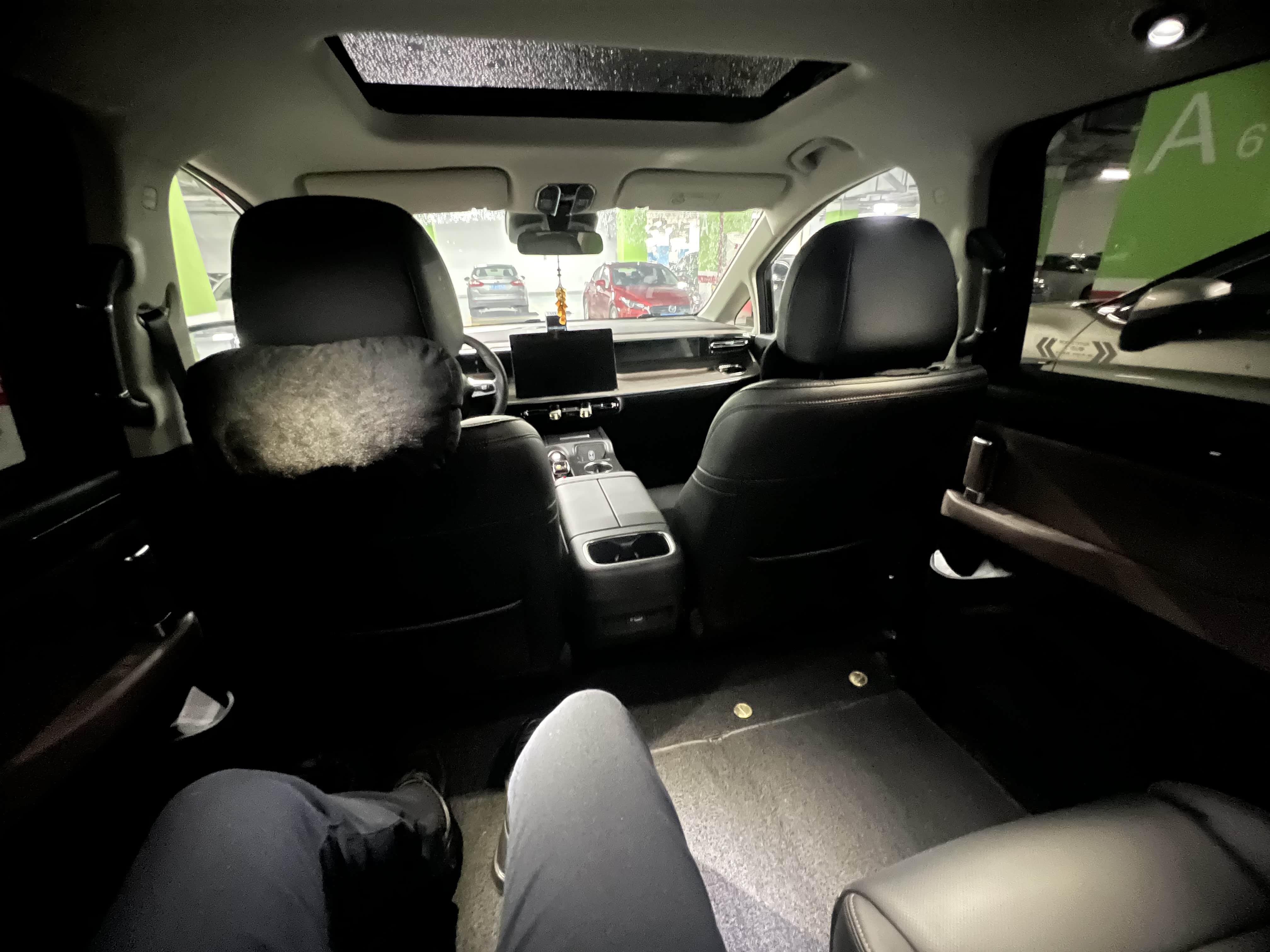 广汽传祺e8空间体验:宽敞舒适,细节贴心#百变座驾