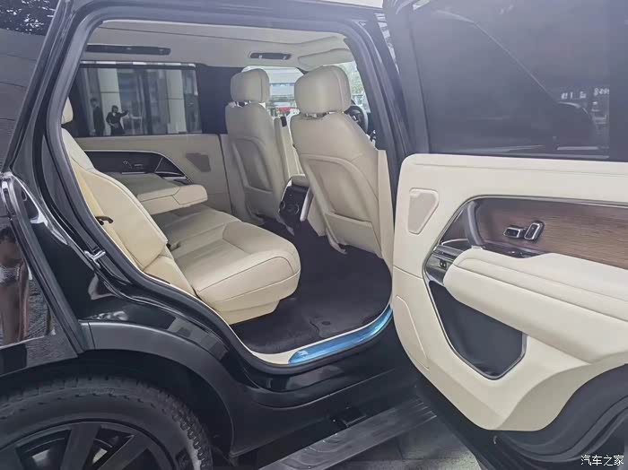 23年路虎揽胜盛世七座加长米内原漆