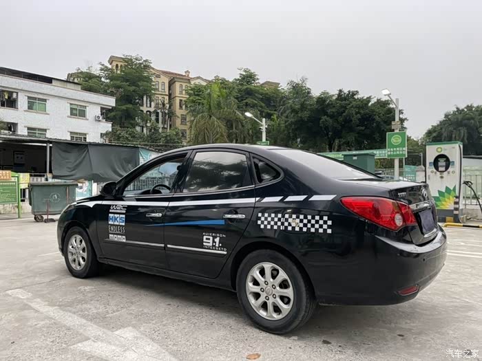 08年现代悦动1.6手动挡