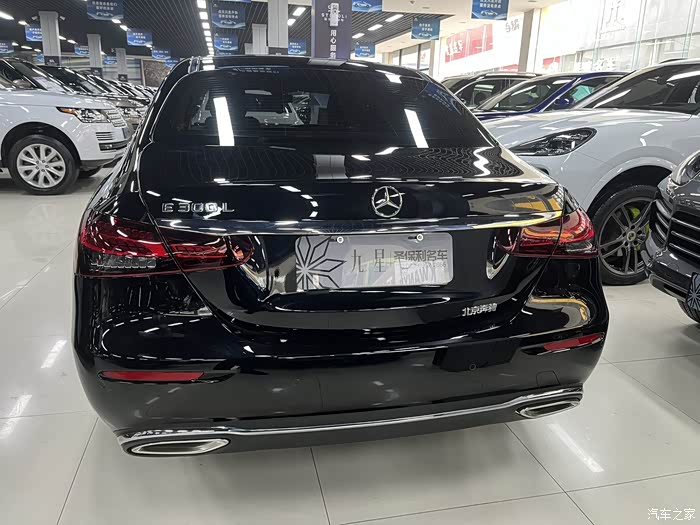 奔驰e300l豪华20t2021年安全行驶29000公