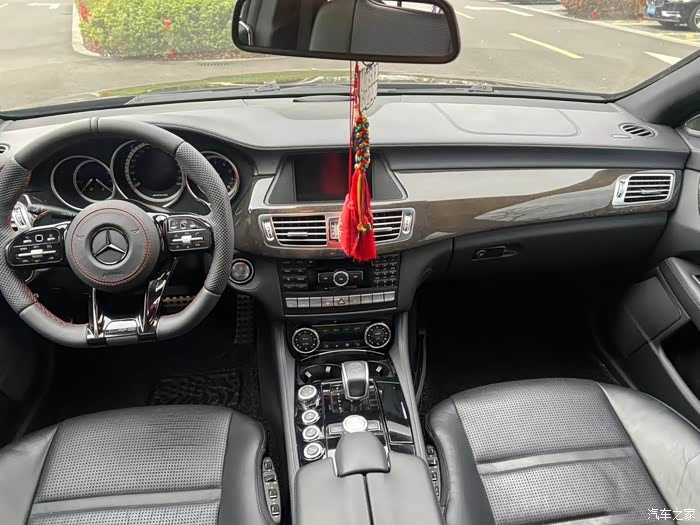 21年奔驰cls63竟然这个价