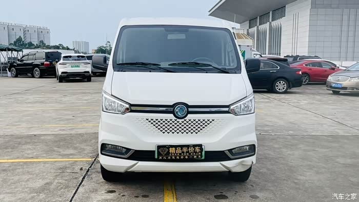 3.88!22年新能源东风御风em26续航两百多公里