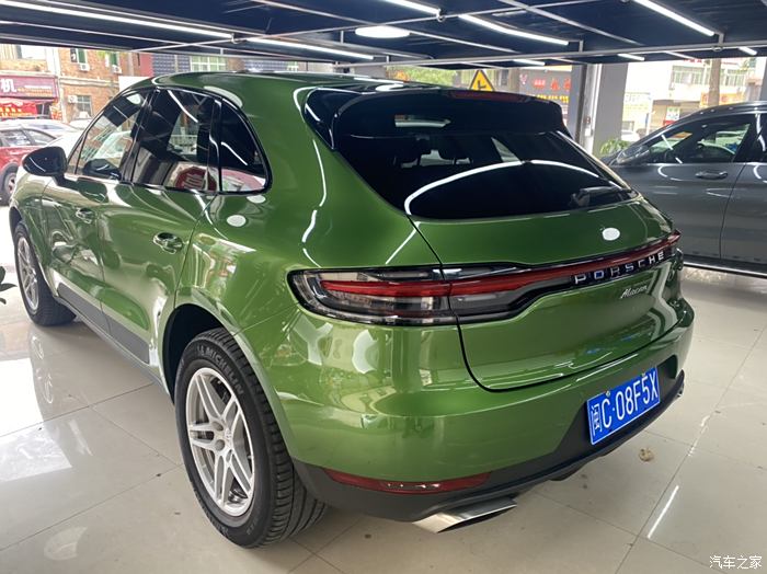 玛卡macan 选装曼巴金属漆 舒适组件 car